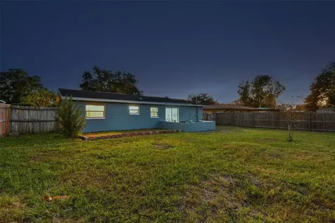 5261 27th Avenue N St Petersburg FL 33710