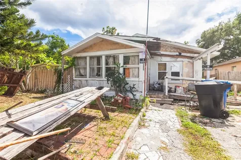 3660 19th Avenue S St Petersburg FL 33711