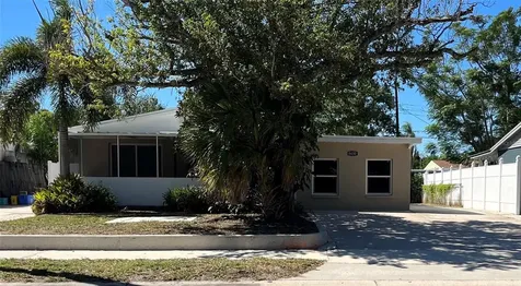 8450 52nd Street N Pinellas Park FL 33781