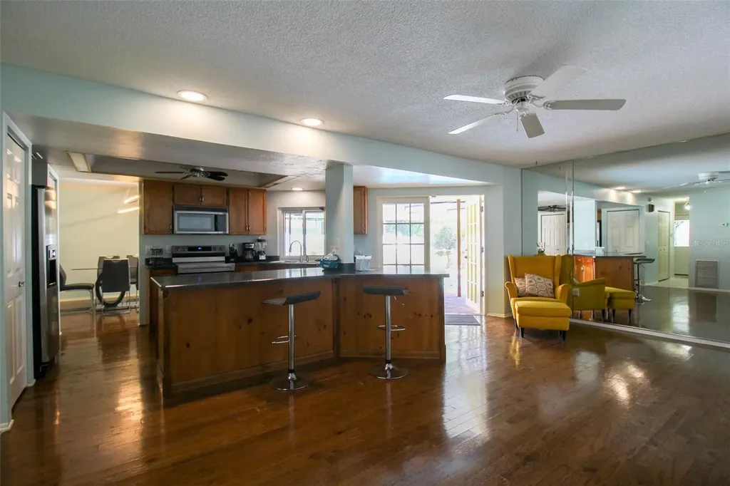 2807 67th Street W Bradenton FL 34209