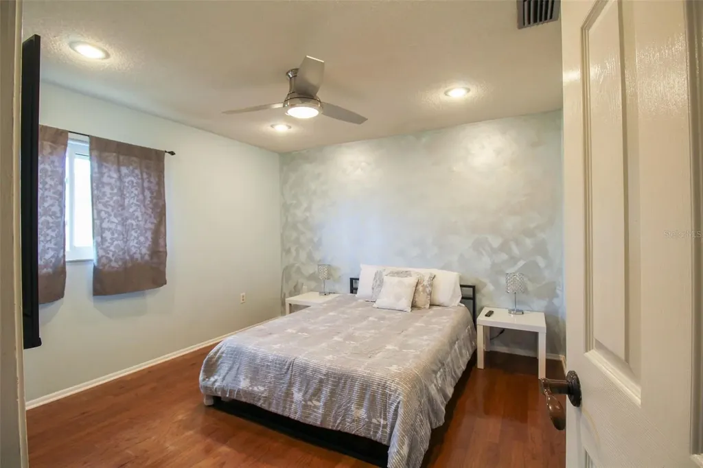 2807 67th Street W Bradenton FL 34209