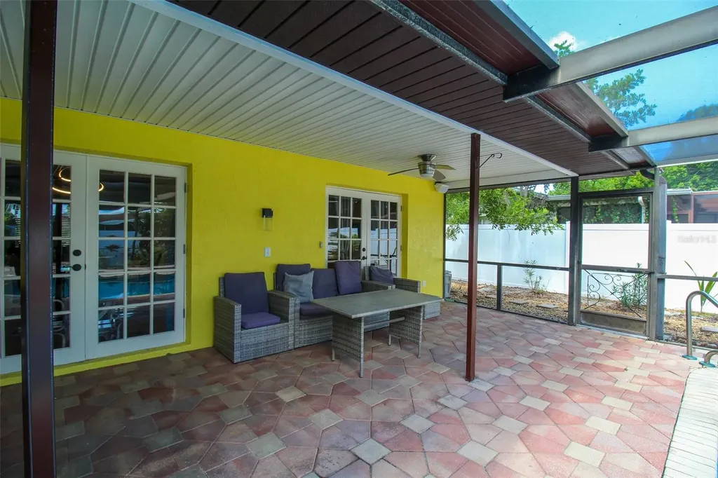 2807 67th Street W Bradenton FL 34209