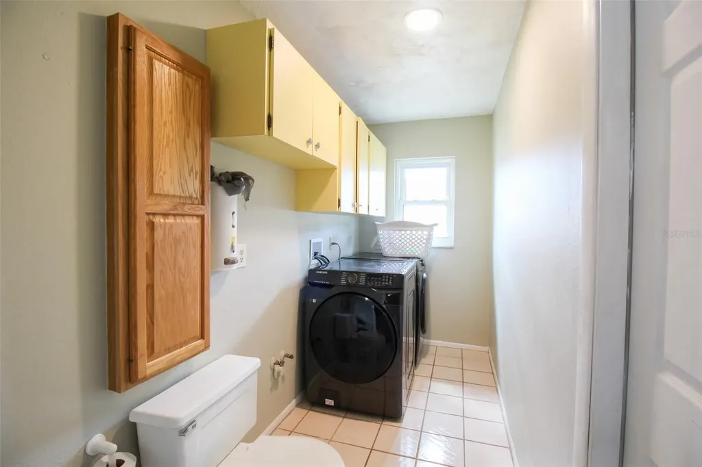 2807 67th Street W Bradenton FL 34209