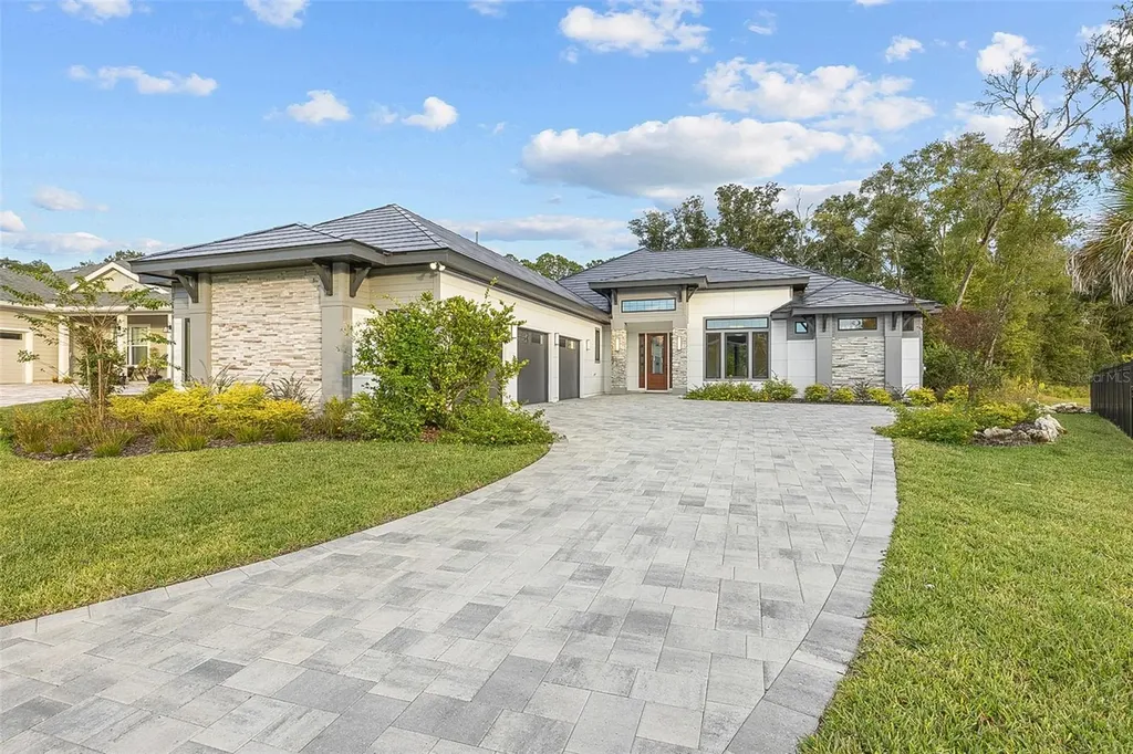 12269 SW 6th Place Newberry FL 32669