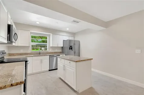 916 Shangri La Drive Seffner FL 33584