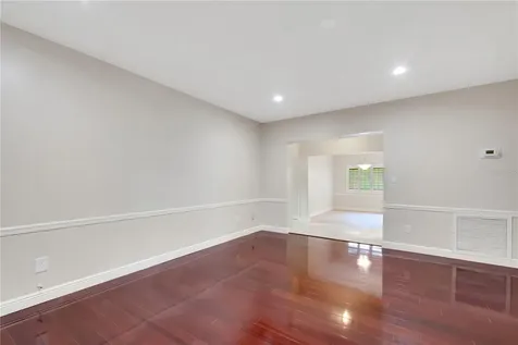 916 Shangri La Drive Seffner FL 33584