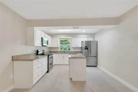916 Shangri La Drive Seffner FL 33584