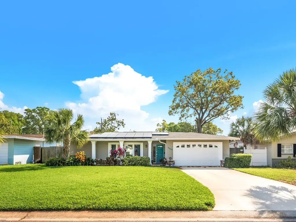 6840 12th Avenue N St Petersburg FL 33710