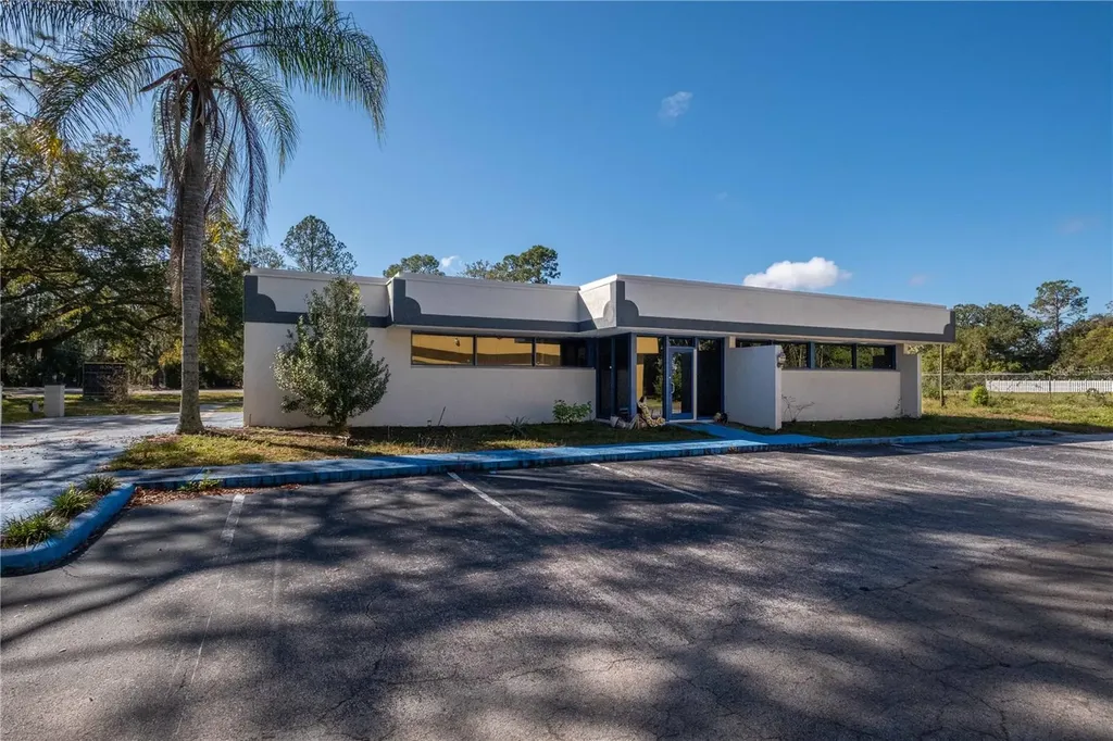 1820 NE 2nd Street Gainesville FL 32609