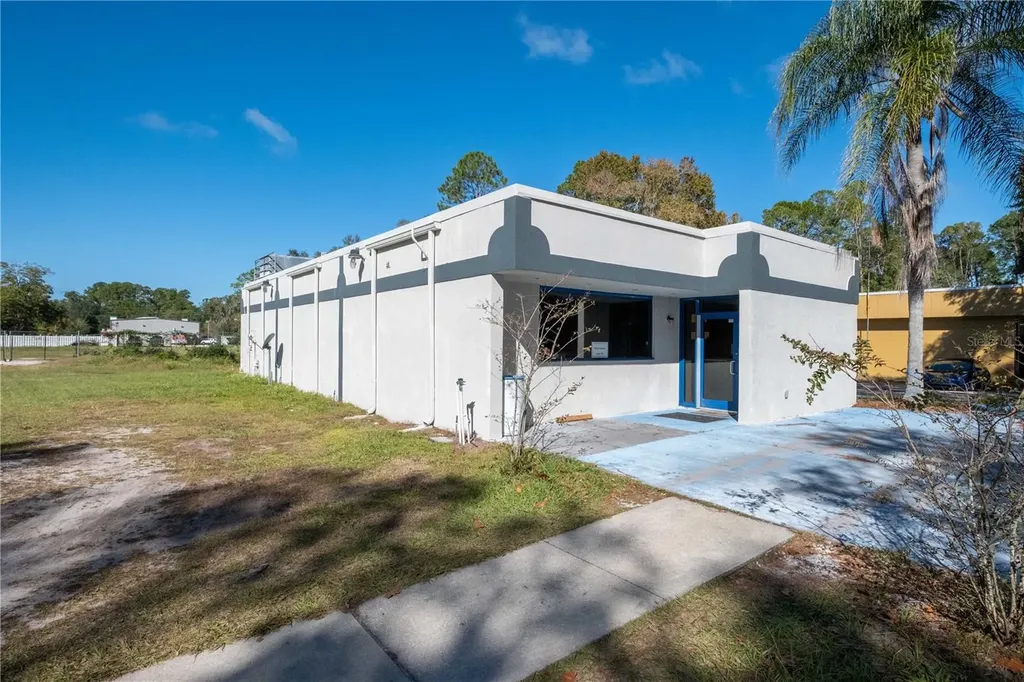 1820 NE 2nd Street Gainesville FL 32609