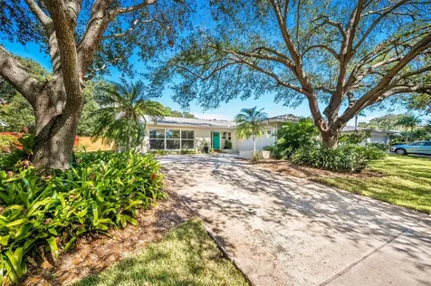 2310 St Charles Drive Clearwater FL 33764
