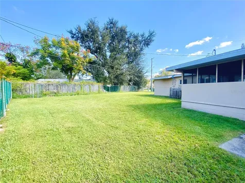 2401 W Oak Street Kissimmee FL 34741