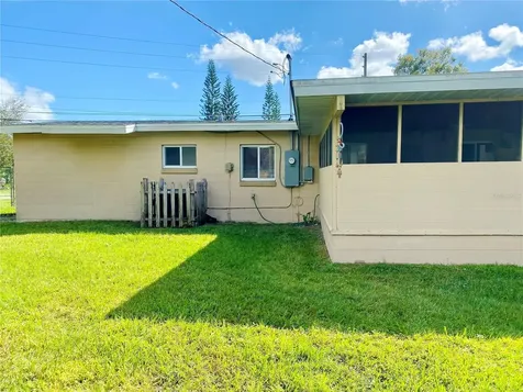 2401 W Oak Street Kissimmee FL 34741