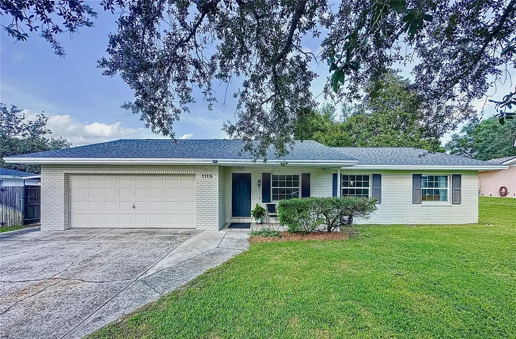 1115 Yarnell Avenue Lake Wales FL 33853