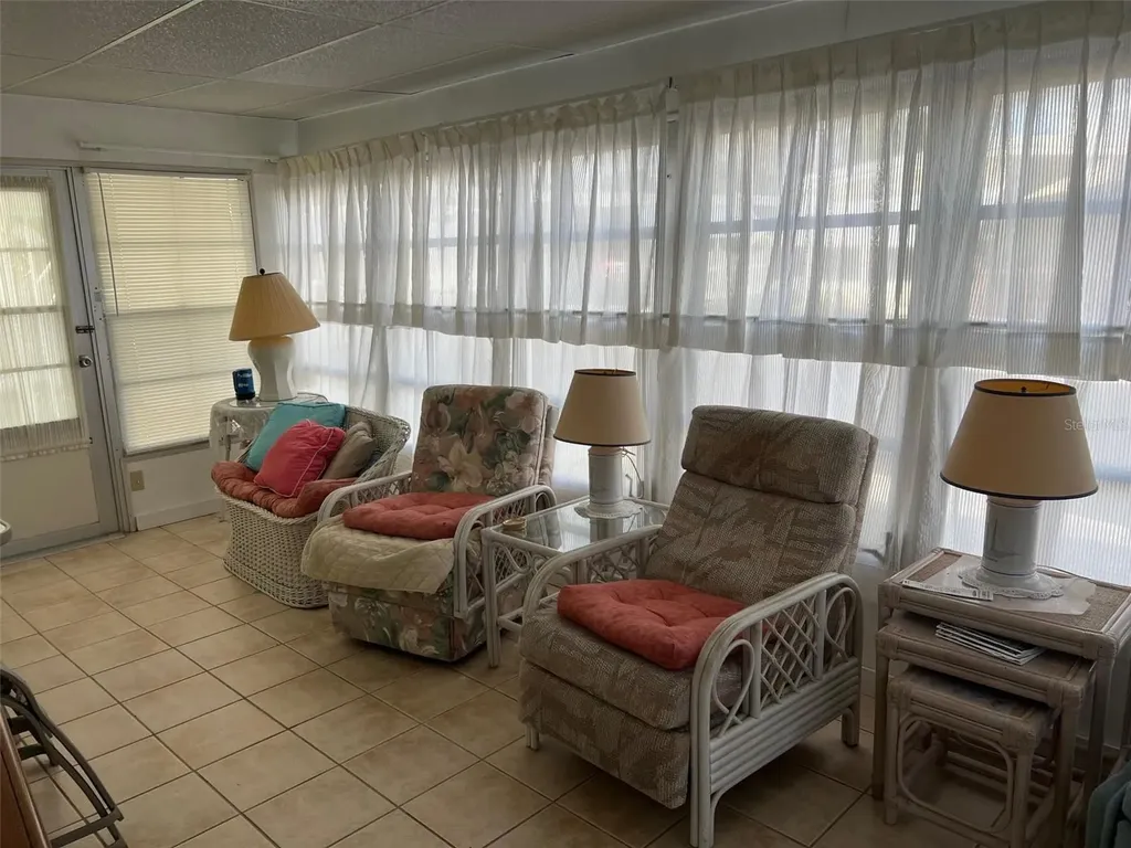 201 Royal Palm Circle Largo FL 33778