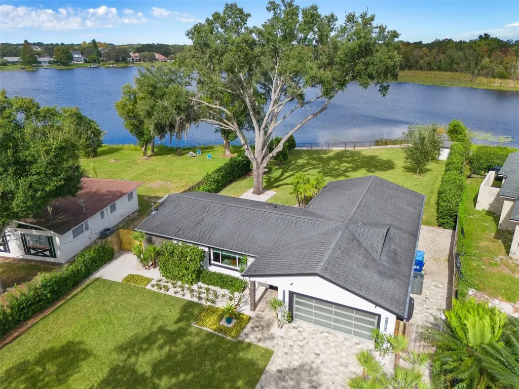 1887 Lake Spier Drive Winter Park FL 32789