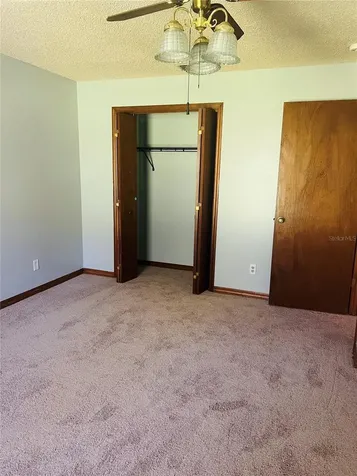 10767 SE 110th Street Road Belleview FL 34420