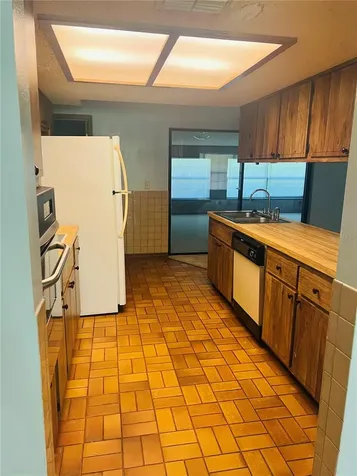 10767 SE 110th Street Road Belleview FL 34420