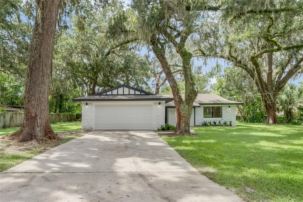 44 Vine Street Oviedo FL 32765