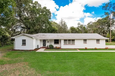 905 N Johnson Street Plant City FL 33563