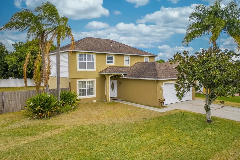 301 Alegriano Court Kissimmee FL 34758