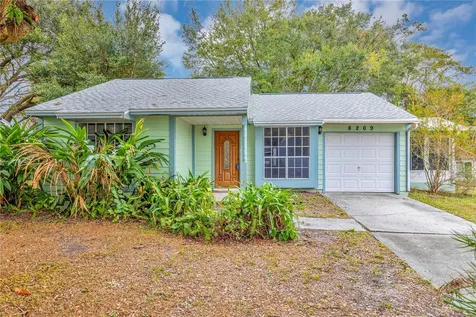 8209 Steamboat Lane Tampa FL 33637