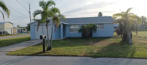 13934 Barnard Avenue Hudson FL 34667