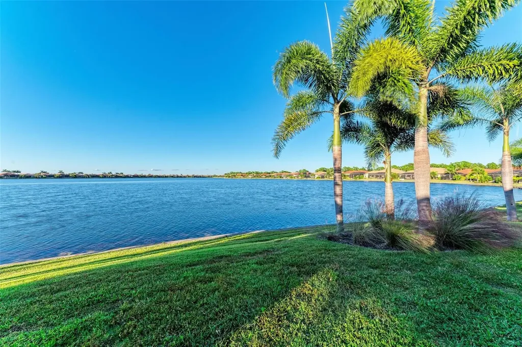 228 Maraviya Boulevard Nokomis FL 34275