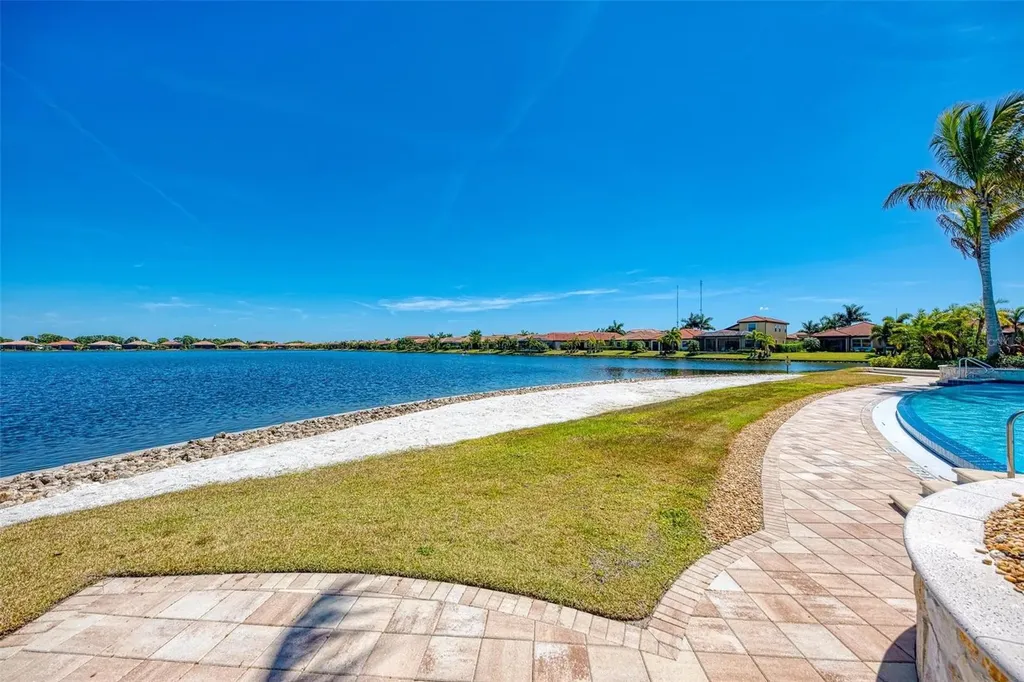 228 Maraviya Boulevard Nokomis FL 34275