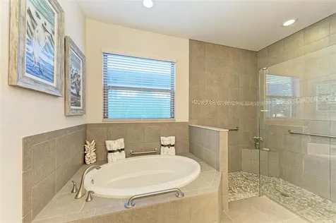 228 Maraviya Boulevard Nokomis FL 34275