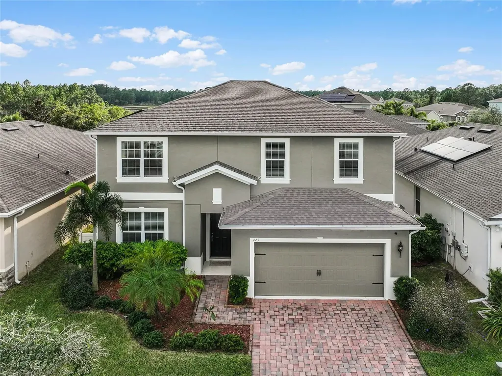 425 Seattle Slew Drive Davenport FL 33837