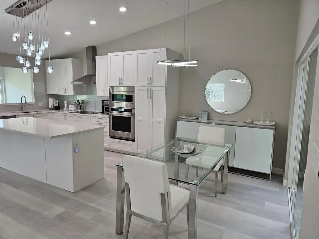 3503 Avenida Madera Bradenton FL 34210