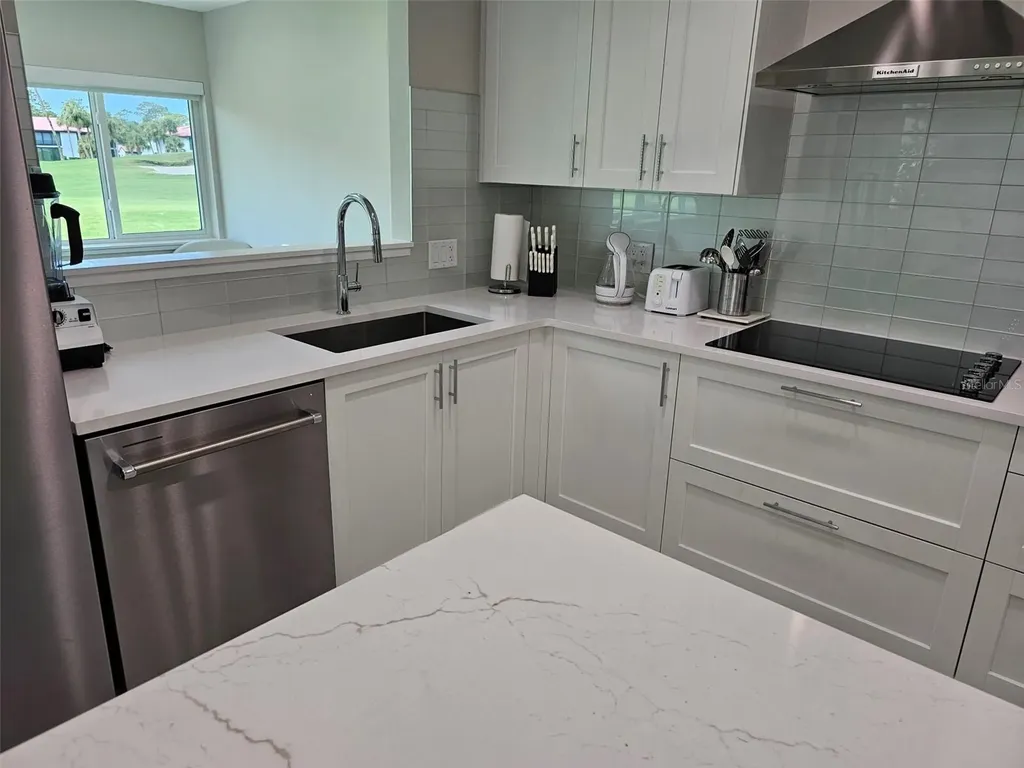 3503 Avenida Madera Bradenton FL 34210