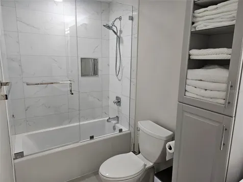 3503 Avenida Madera Bradenton FL 34210