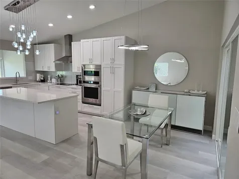 3503 Avenida Madera Bradenton FL 34210