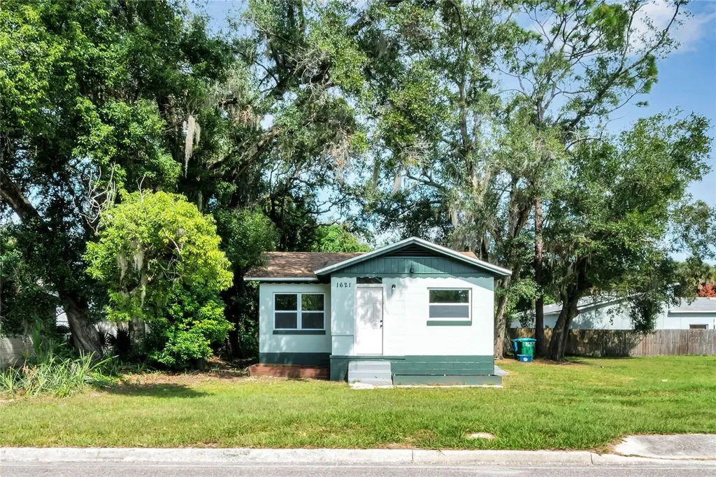 1621 Fords Avenue Maitland FL 32751