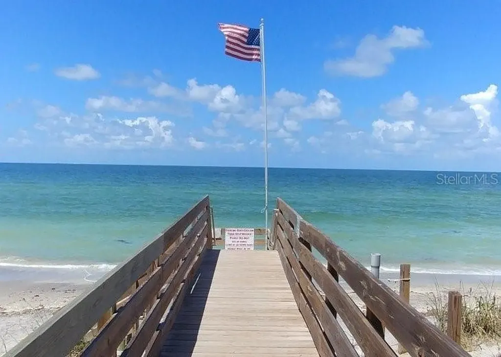 425 Cerromar Terrace Venice FL 34293
