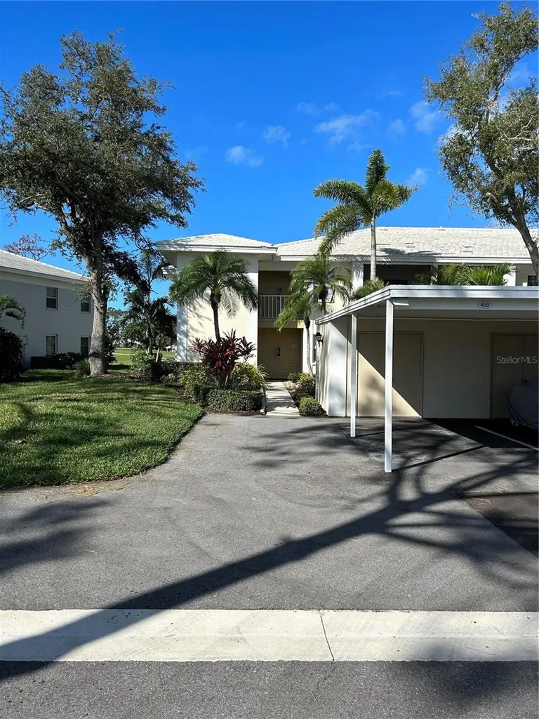 425 Cerromar Terrace Venice FL 34293