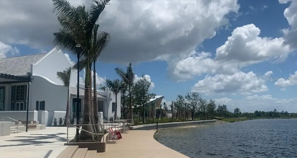 425 Cerromar Terrace Venice FL 34293