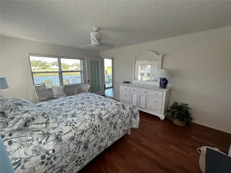425 Cerromar Terrace Venice FL 34293