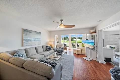 425 Cerromar Terrace Venice FL 34293