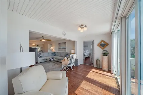 425 Cerromar Terrace Venice FL 34293