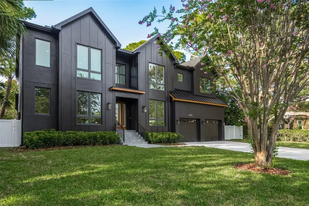 4715 W Laurel Road Tampa FL 33629