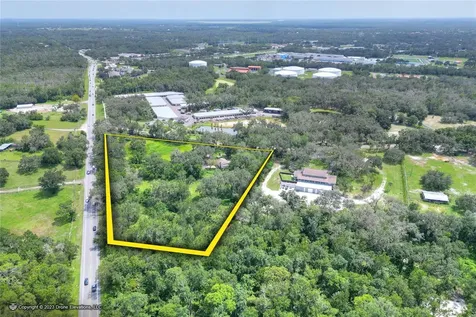 5226 Lithia Springs Road Lithia FL 33547