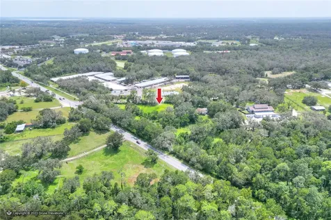 5226 Lithia Springs Road Lithia FL 33547