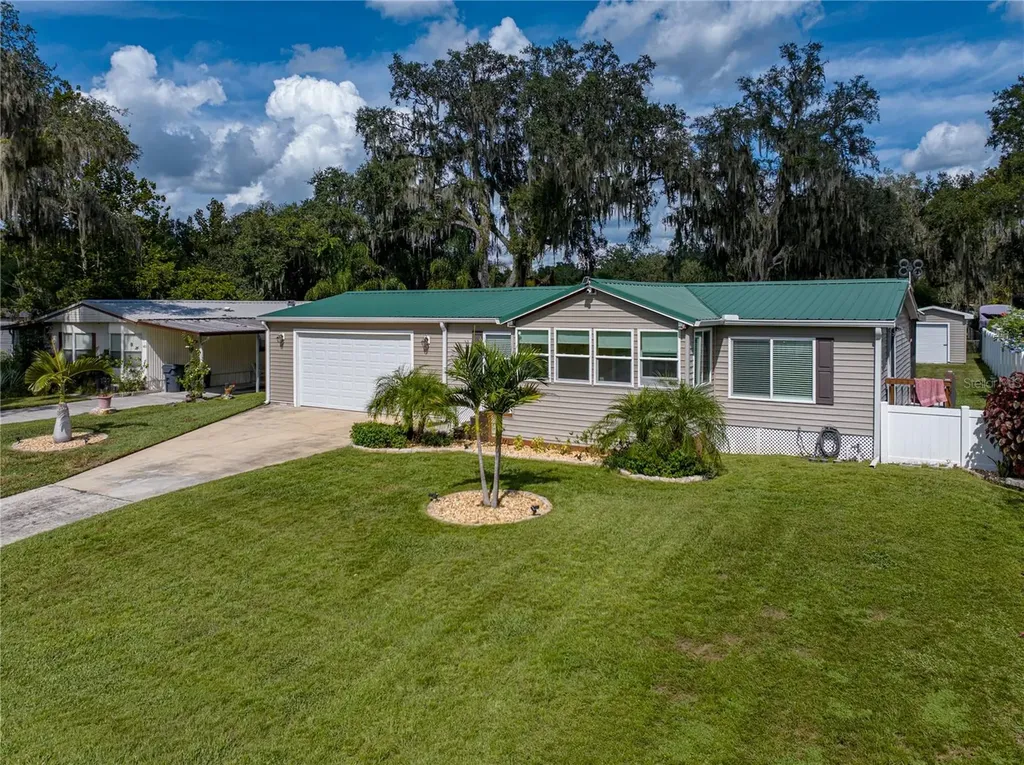 4943 Rollinglen Loop E Lakeland FL 33810
