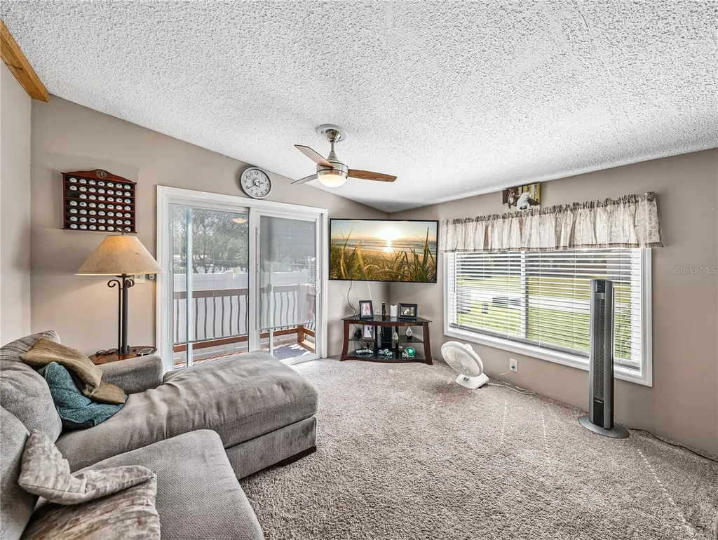 4943 Rollinglen Loop E Lakeland FL 33810