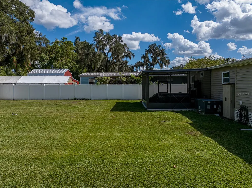 4943 Rollinglen Loop E Lakeland FL 33810
