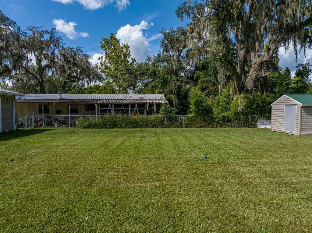 4943 Rollinglen Loop E Lakeland FL 33810