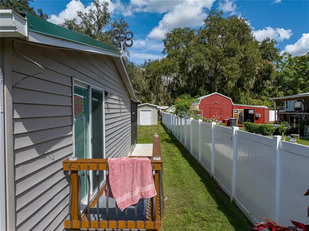 4943 Rollinglen Loop E Lakeland FL 33810